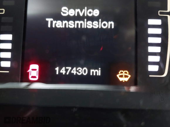 2014 Jeep Cherokee Latitude with VIN 1C4PJMCS5EW201459, listed as a IAAI auction lot 42092653 with 147,430 mi miles. Bid and sale history available at carsss.com. Image 15.