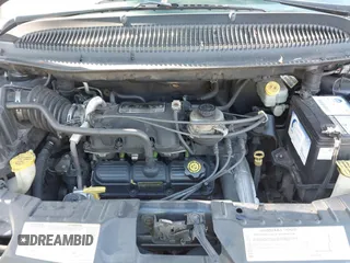 2004 Chrysler Town & Country LX with VIN 2C8GP44R14R510023, listed as a IAAI auction lot 41541652 with 213,273 mi miles. Bid and sale history available at carsss.com. Image 10.