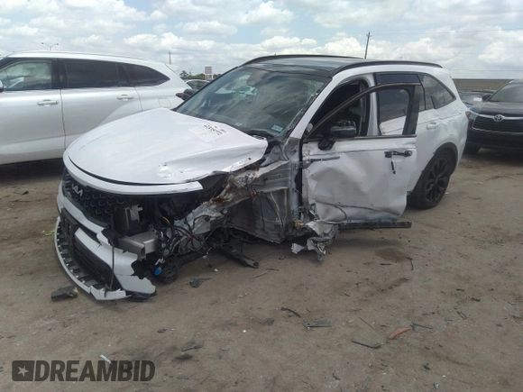 2022 Kia Sorento SX Prestige with VIN 5XYRK4LF3NG085989, listed as a IAAI auction lot 42335772 with 76,933 mi miles and . Bid and sale history available at DreamBid. Image 18.