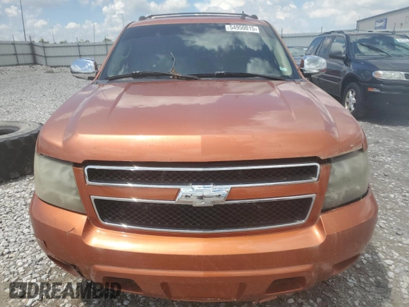 2007 Chevrolet Avalanche LTZ z VIN 3GNEC12027G108522, wystawiony jako Copart lot #54950015 z przebiegiem 188 712 mil mil oraz Szkoda całkowita • Salvage title. Historia ofert i sprzedaży dostępna na DreamBid. Obrazek 5.
