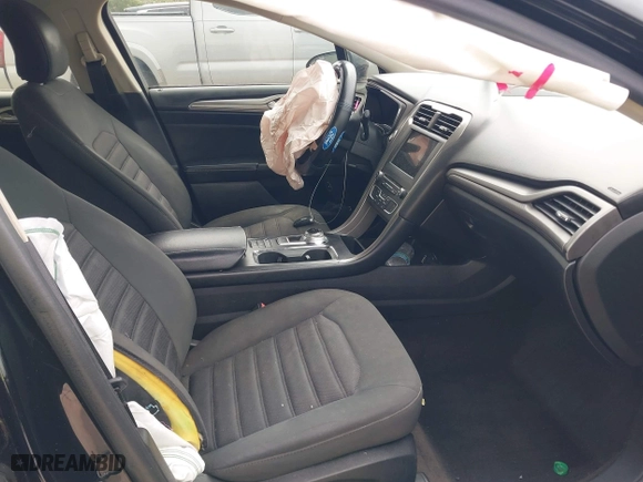 2018 Ford Fusion Hybrid SE with VIN 3FA6P0LU9JR286359, listed as a IAAI auction lot 41973064 with 145,267 mi miles. Bid and sale history available at carsss.com. Image 5.