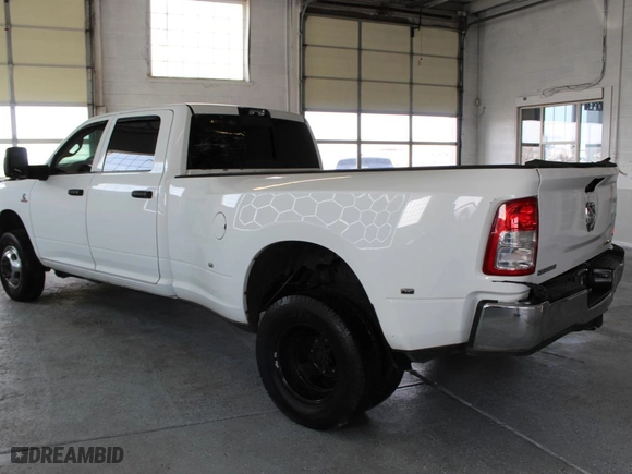 2023 Ram 3500 Tradesman with VIN 3C63RRGL2PG645429, listed as a Copart auction lot 52995315 with 140,207 mi miles and Clean Title. Bid and sale history available at carsss.com. Image 4.