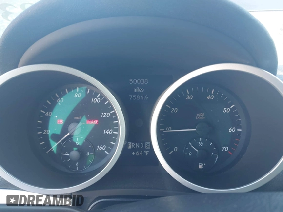 2005 Mercedes-Benz SLK 230/320 z VIN WDBWK56F85F051357, wystawiony jako IAAI lot #42298379 z przebiegiem 50 038 mil mil oraz . Historia ofert i sprzedaży dostępna na DreamBid. Obrazek 7.