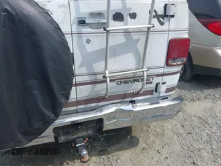 1995 Chevrolet Chevy Van с VIN 1GBEG25H2SF139482, выставлен на аукционе IAAI как лот 42449809 с пробегом 143 172 миль миль и . История ставок и продаж доступна на DreamBid. Изображение 6.