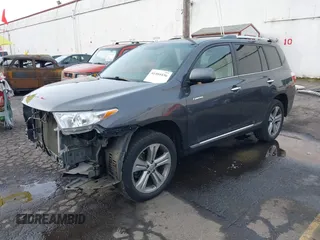 2011 Toyota Highlander Limited with VIN 5TDDK3EH0BS049761, listed as a IAAI auction lot 41484436 with 151,979 mi miles and . Bid and sale history available at DreamBid. Image 18.
