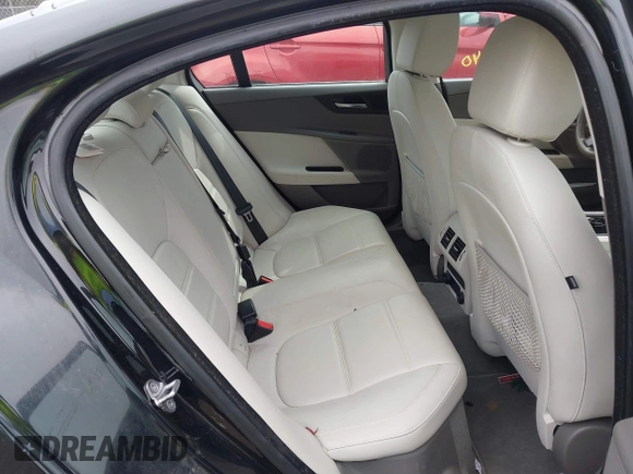 2017 Jaguar XE 25t Prestige with VIN SAJAE4BG5HA963099, listed as a IAAI auction lot 41656140 with 123,863 mi miles. Bid and sale history available at carsss.com. Image 8.