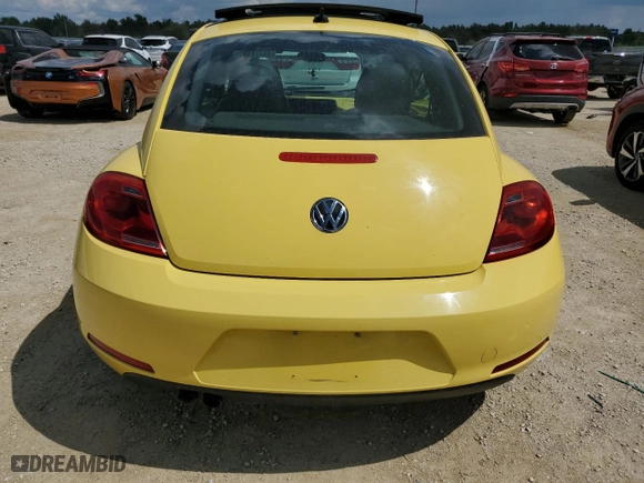 2012 Volkswagen Beetle 2.5L w/Sun/Sound/Nav PZEV with VIN 3VWJP7AT0CM637504, listed as a Copart auction lot 74178144 with 0 mi miles and Non Repairable. Bid and sale history available at carsss.com. Image 6.