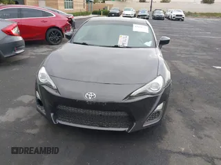 2014 Scion FR-S z VIN JF1ZNAA1XE8707577, wystawiony jako IAAI lot #42054339 z przebiegiem 95 241 mil mil oraz . Historia ofert i sprzedaży dostępna na DreamBid. Obrazek 12.