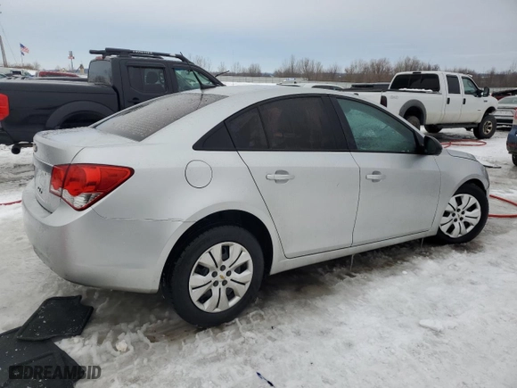 2013 Chevrolet Cruze LS with VIN 1G1PA5SH0D7209014, listed as a Copart auction lot 45330625 with 125,991 mi miles and Clean Title. Bid and sale history available at carsss.com. Image 3.