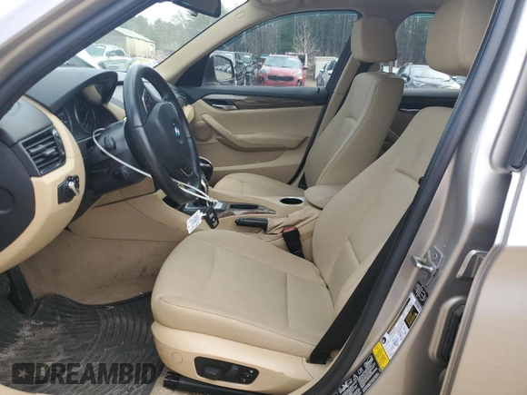2014 BMW X1 xDrive28i with VIN WBAVL1C50EVY16286, listed as a Copart auction lot 52861275 with 139,283 mi miles and Clean Title. Bid and sale history available at carsss.com. Image 7.