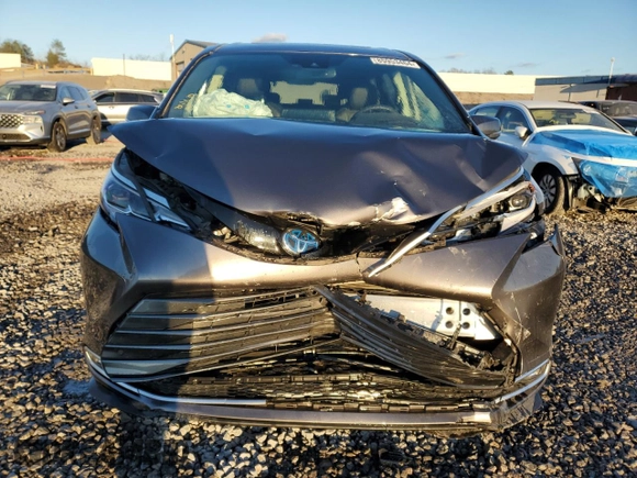 2023 Toyota Sienna Platinum with VIN 5TDESKFC7PS090512, listed as a Copart auction lot 85953464 with 24,825 mi miles and Salvage Title. Bid and sale history available at DreamBid. Image 5.