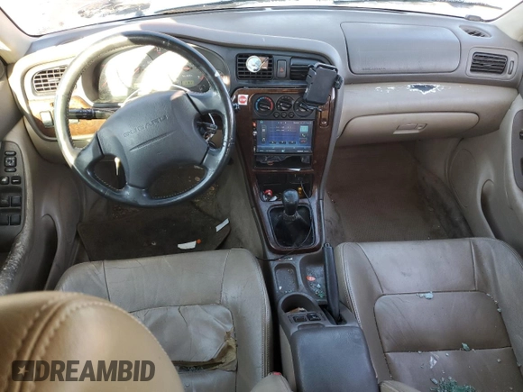 2000 Subaru Legacy Outback Limited with VIN 4S3BH6867Y6645556, listed as a Copart auction lot 89100895 with 205,592 mi miles and Salvage title. Bid and sale history available at DreamBid. Image 8.