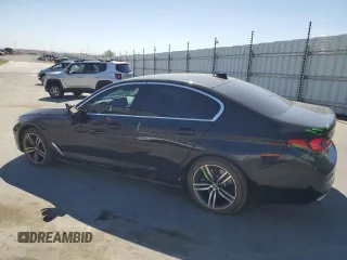 2022 BMW 5 Series 530i xDrive с VIN WBA13BJ09NCL02671, выставлен на аукционе Copart как лот 55834425 с пробегом 15 356 миль миль и Списание • Salvage title. История ставок и продаж доступна на DreamBid. Изображение 2.