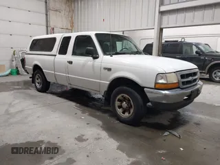 2000 Ford Ranger XL z VIN 1FTYR14V2YTA29093, wystawiony jako IAAI lot #41264596 z przebiegiem 229 002 mil mil oraz . Historia ofert i sprzedaży dostępna na DreamBid. Obrazek 1.