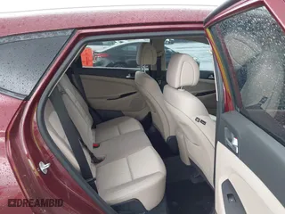 2018 Hyundai Tucson SEL with VIN KM8J33A46JU641609, listed as a IAAI auction lot 41985516 with 94,872 mi miles. Bid and sale history available at carsss.com. Image 8.