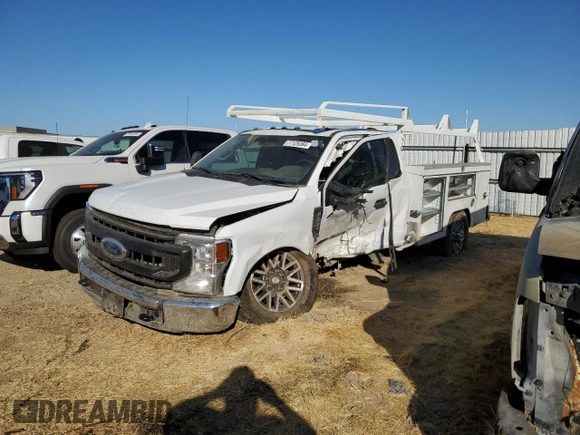 2020 Ford F-350 with VIN 1FD8X3ET9LEE21348, listed as a Copart auction lot 77129384 with 57,320 mi miles and Salvage title. Bid and sale history available at DreamBid. Image 1.