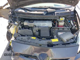 2010 Toyota Prius II with VIN JTDKN3DU8A0109560, listed as a IAAI auction lot 40243073 with 252,915 mi miles and . Bid and sale history available at DreamBid. Image 10.
