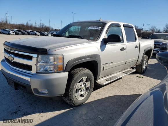 2007 Chevrolet Silverado 1500 LT w/1LT with VIN 2GCEC13C071725623, listed as a Copart auction lot 42019525 with 174,167 mi miles and Salvage Title. Bid and sale history available at carsss.com. Image 1.