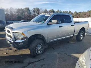 2015 Ram 2500 Big Horn with VIN 3C6UR5DJ5FG593583, listed as a Copart auction lot 84487914 with 221,398 mi miles and Salvage title. Bid and sale history available at DreamBid. Image 1.