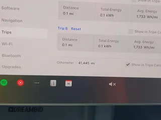 2022 Tesla Model 3 Long Range z VIN 5YJ3E1EB3NF273165, wystawiony jako IAAI lot #42282702 z przebiegiem 41 445 mil mil oraz . Historia ofert i sprzedaży dostępna na DreamBid. Obrazek 15.