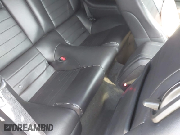 2014 Ford Mustang V6 with VIN 1ZVBP8AM3E5225590, listed as a IAAI auction lot 42148999 with 94,911 mi miles and . Bid and sale history available at DreamBid. Image 8.