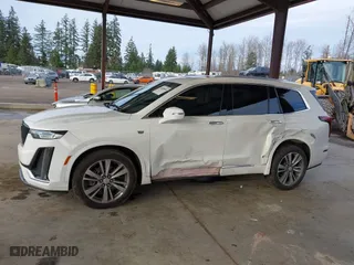 2020 Cadillac XT6 FWD Premium Luxury with VIN 1GYKPCRS3LZ137180, listed as a IAAI auction lot 41680583 with 68,937 mi miles. Bid and sale history available at carsss.com. Image 15.