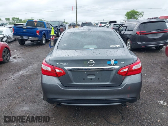2017 Nissan Altima SV with VIN 1N4AL3APXHC256798, listed as a IAAI auction lot 42128003 with 137,249 mi miles and . Bid and sale history available at carsss.com. Image 16.