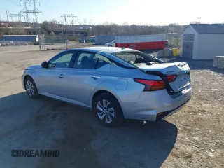 2024 Nissan Altima 2.5 S with VIN 1N4BL4BV0RN393522, listed as a IAAI auction lot 41888296 with 17,326 mi miles. Bid and sale history available at carsss.com. Image 3.