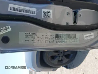 2018 Jeep Compass Latitude with VIN 3C4NJDBB3JT304145, listed as a IAAI auction lot 42008241 with 52,642 mi miles and . Bid and sale history available at DreamBid. Image 9.