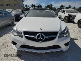 2014 Mercedes-Benz E-Class E 350 with VIN WDDKK5KF3EF247251, listed as a Copart auction lot 50289235 with 68,765 mi miles and Clean Title. Bid and sale history available at carsss.com. Image 5.