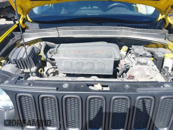 2015 Jeep Renegade Trailhawk with VIN ZACCJBCT0FPB69420, listed as a IAAI auction lot 41982518 with 133,375 mi miles and . Bid and sale history available at DreamBid. Image 10.