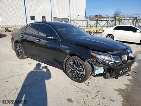 2020 Kia Optima LX with VIN 5XXGT4L34LG450269, listed as a Copart auction lot 83692374 with 100,464 mi miles and Non Repairable. Bid and sale history available at carsss.com. Image 4.