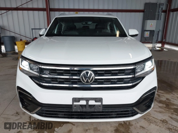 2021 Volkswagen Atlas SE z VIN 1V2NE2CA4MC201281, wystawiony jako IAAI lot #41242760 z przebiegiem 95 209 mil mil oraz . Historia ofert i sprzedaży dostępna na DreamBid. Obrazek 13.