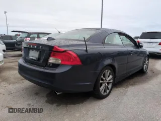 2013 Volvo C70 T5 with VIN YV1672MC2DJ139305, listed as a Copart auction lot 75049004 with 0 mi miles and Non Repairable. Bid and sale history available at carsss.com. Image 3.