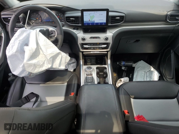 2023 Ford Explorer XLT с VIN 1FMSK8DH4PGB08216, выставлен на аукционе Copart как лот 59790055 с пробегом 7 226 миль миль и Чистый • Clean title. История ставок и продаж доступна на DreamBid. Изображение 8.