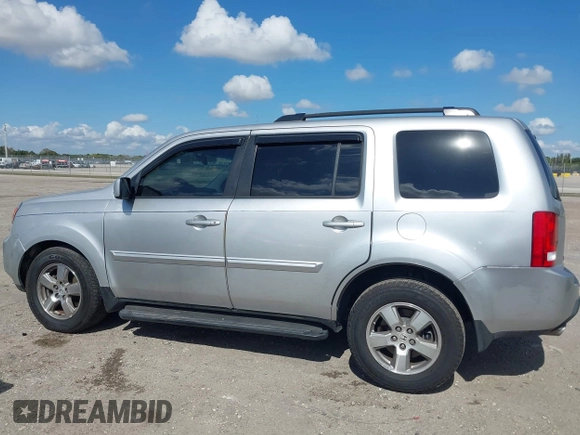 2011 Honda Pilot EX-L with VIN 5FNYF3H63BB014412, listed as a IAAI auction lot 41535137 with 155,100 mi miles and . Bid and sale history available at DreamBid. Image 14.