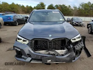2020 BMW X5 xDrive40i with VIN 5UXCR6C0XLLL75042, listed as a Copart auction lot 70442352 with 31,604 mi miles. Bid and sale history available at carsss.com. Image 5.