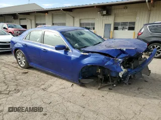 2019 Chrysler 300 Touring with VIN 2C3CCARG2KH556565, listed as a Copart auction lot 50084815 with 146,865 mi miles and Salvage Title. Bid and sale history available at carsss.com. Image 4.
