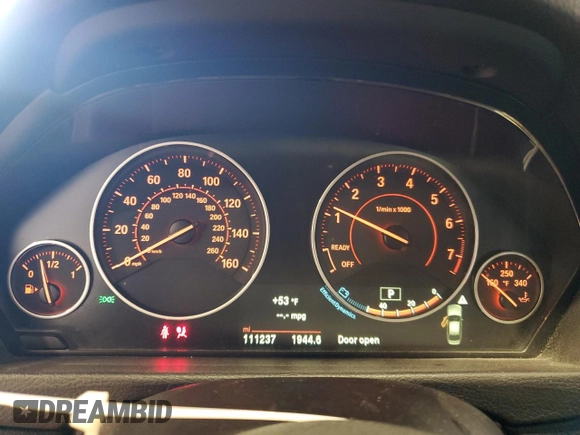 2015 BMW 3 Series 328i xDrive with VIN WBA3B5G54FNS12446, listed as a Copart auction lot 52580375 with 111,237 mi miles and Salvage Title. Bid and sale history available at carsss.com. Image 9.