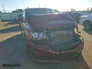2019 Dodge Grand Caravan GT with VIN 2C4RDGEG9KR679723, listed as a Copart auction lot 49521335 with 132,101 mi miles and Salvage Title. Bid and sale history available at carsss.com. Image 11.