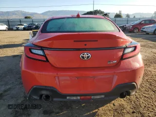 2022 Toyota GR86 Premium with VIN JF1ZNBF17N8750756, listed as a Copart auction lot 42462405 with 19,280 mi miles and Salvage Title. Bid and sale history available at carsss.com. Image 6.