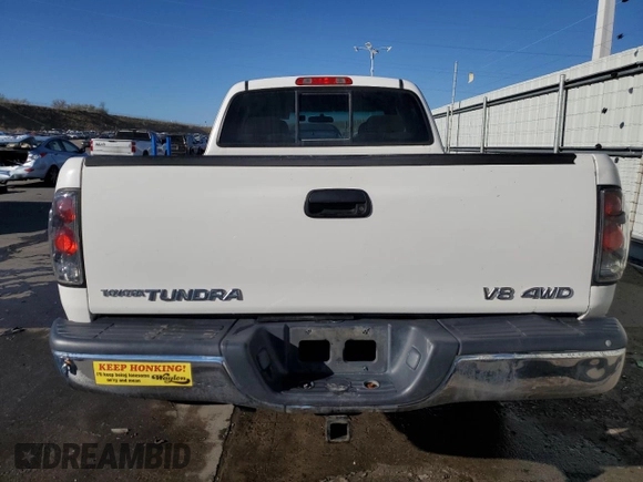 2000 Toyota Tundra SR5 with VIN 5TBBT4415YS050193, listed as a Copart auction lot 53702725 with 136,081 mi miles and Salvage Title. Bid and sale history available at DreamBid. Image 6.