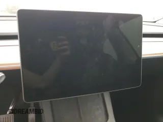 2023 Tesla Model Y Long Range z VIN 7SAYGAEE9PF686434, wystawiony jako Copart lot #54593475 z przebiegiem Nie podano mil oraz Szkoda całkowita • Salvage title. Historia ofert i sprzedaży dostępna na DreamBid. Obrazek 9.