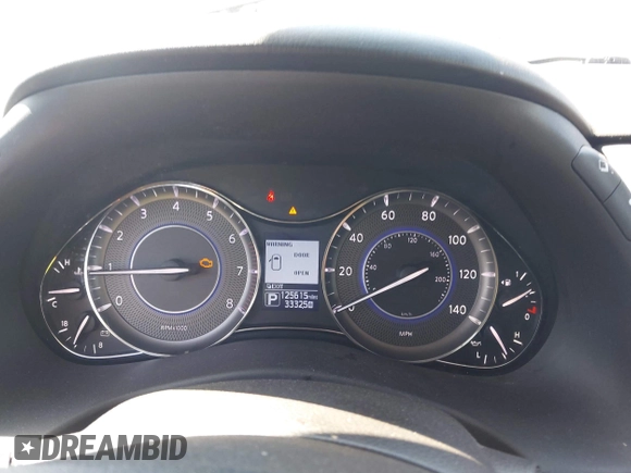 2015 Infiniti QX80 with VIN JN8AZ2NC4F9370790, listed as a IAAI auction lot 41985910 with 125,615 mi miles. Bid and sale history available at carsss.com. Image 7.