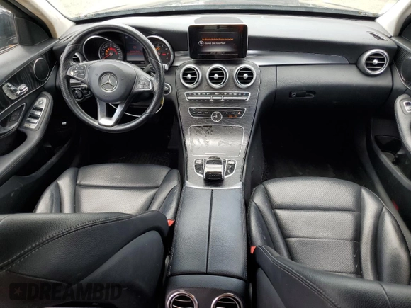 2016 Mercedes-Benz C 300 z VIN 55SWF4JB4GU144256, wystawiony jako Copart lot #59733745 z przebiegiem 117 207 mil mil oraz Szkoda całkowita • Salvage title. Historia ofert i sprzedaży dostępna na DreamBid. Obrazek 8.