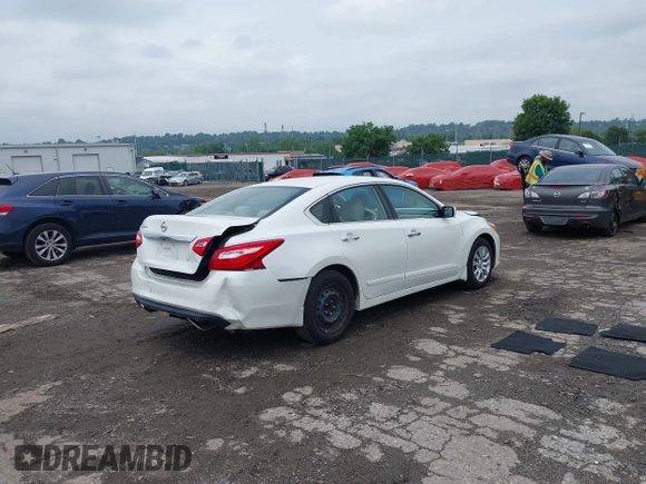 2016 Nissan Altima S with VIN 1N4AL3AP8GN361875, listed as a IAAI auction lot 42526882 with 119,628 mi miles and . Bid and sale history available at DreamBid. Image 4.