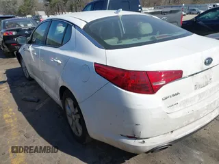 2012 Kia Optima EX with VIN 5XXGN4A70CG028435, listed as a IAAI auction lot 41640394 with 153,000 mi miles. Bid and sale history available at carsss.com. Image 3.