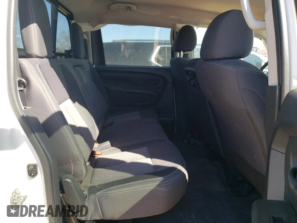 2022 Nissan Titan SV z VIN 1N6AA1FA2NN106402, wystawiony jako Copart lot #48578755 z przebiegiem 22 447 mil mil oraz Szkoda całkowita • Salvage title. Historia ofert i sprzedaży dostępna na DreamBid. Obrazek 10.
