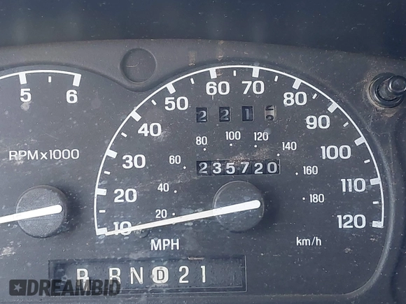 1999 Ford Ranger XL z VIN 1FTYR10V0XPA61389, wystawiony jako IAAI lot #42282825 z przebiegiem 235 720 mil mil oraz . Historia ofert i sprzedaży dostępna na DreamBid. Obrazek 15.