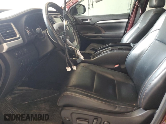 2018 Toyota Highlander SE with VIN 5TDKZRFH5JS267732, listed as a Copart auction lot 57862535 with 116,980 mi miles and Salvage title. Bid and sale history available at DreamBid. Image 7.
